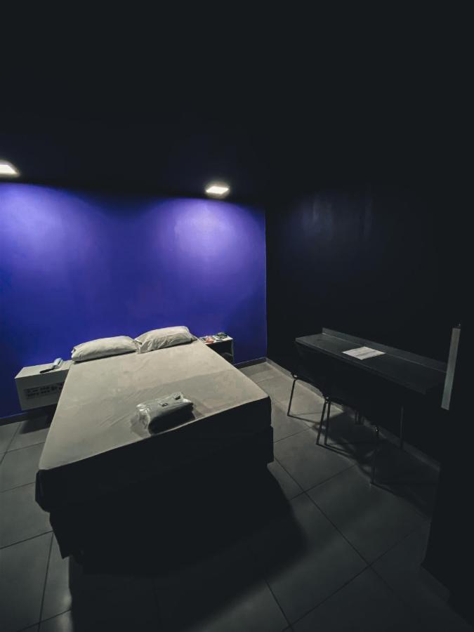 Light Motel Гуарульюс Экстерьер фото